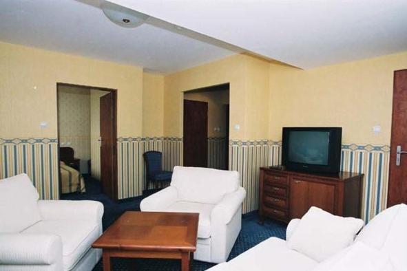 Osrodek Wypoczynkowo - Szkoleniowy Allianz Hotel Rynia Habitación foto